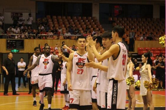  莫兰特劲爆扣篮集锦点燃灰熊主场氛围